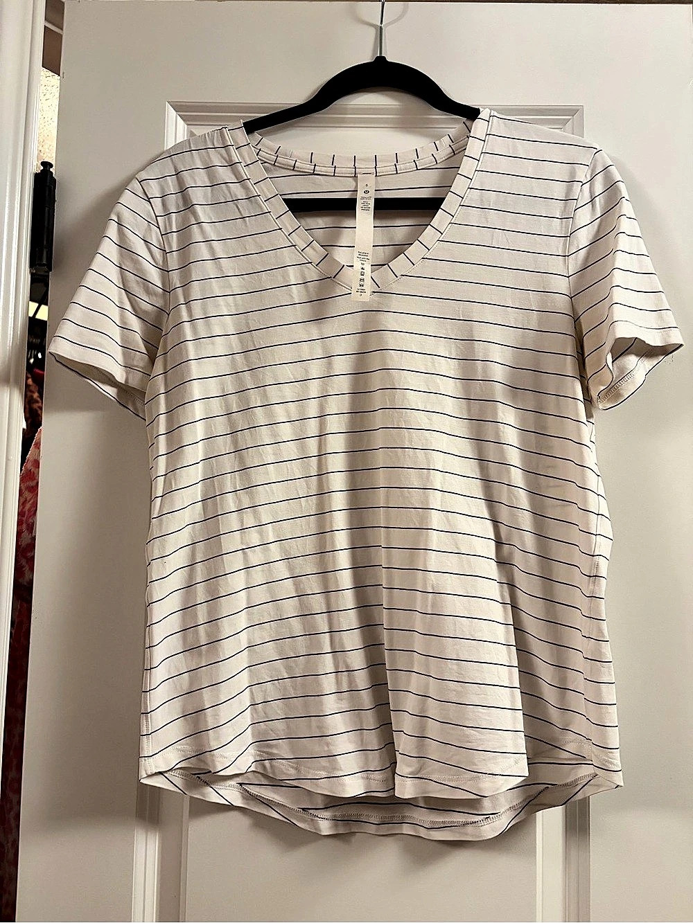 Lululemon Love V-Neck Tee